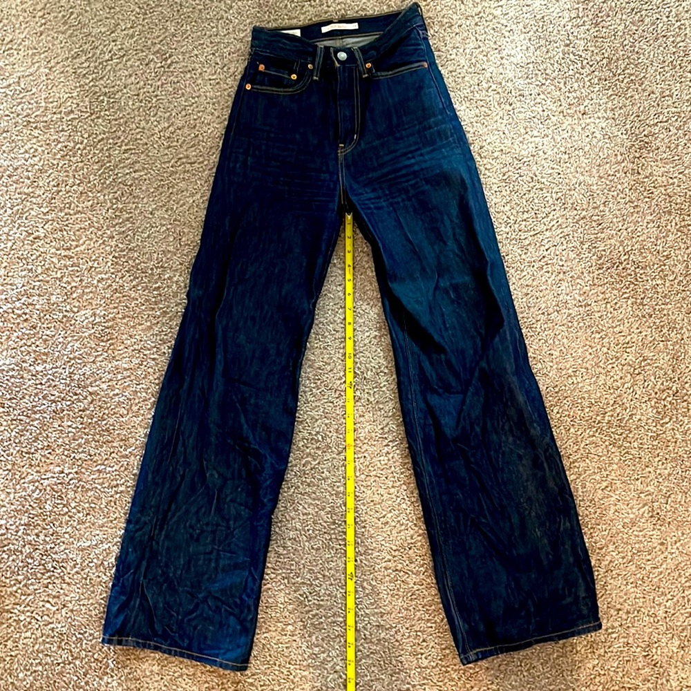 Levi’s ribcage wide leg, sz 24